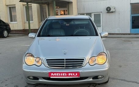 Mercedes-Benz C-Класс, 2001 год, 600 000 рублей, 3 фотография