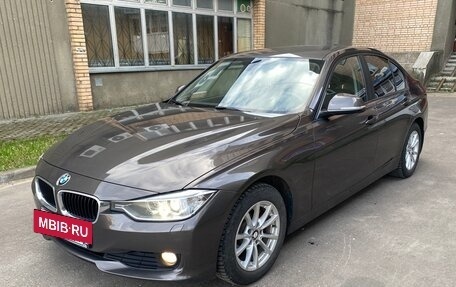 BMW 3 серия, 2014 год, 1 345 000 рублей, 4 фотография