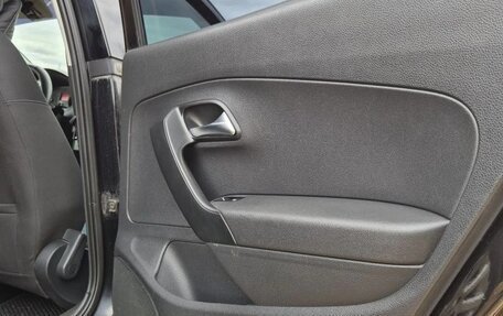 Volkswagen Polo VI (EU Market), 2013 год, 785 000 рублей, 33 фотография