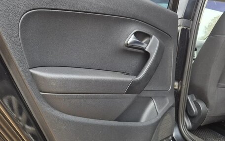 Volkswagen Polo VI (EU Market), 2013 год, 785 000 рублей, 28 фотография