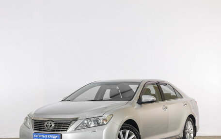 Toyota Camry, 2012 год, 1 729 000 рублей, 4 фотография