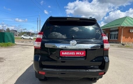 Toyota Land Cruiser Prado 150 рестайлинг 2, 2014 год, 2 850 000 рублей, 6 фотография