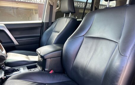 Toyota Land Cruiser Prado 150 рестайлинг 2, 2014 год, 2 850 000 рублей, 13 фотография