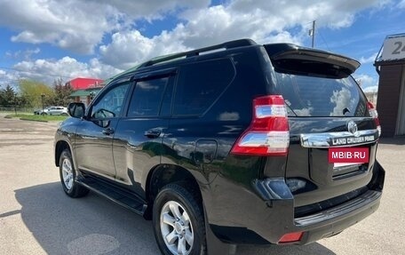 Toyota Land Cruiser Prado 150 рестайлинг 2, 2014 год, 2 850 000 рублей, 7 фотография