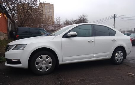 Skoda Octavia, 2019 год, 1 150 000 рублей, 2 фотография