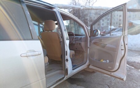 Toyota Estima III рестайлинг -2, 2000 год, 1 050 000 рублей, 8 фотография