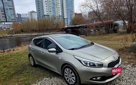 KIA cee'd III, 2014 год, 890 000 рублей, 2 фотография
