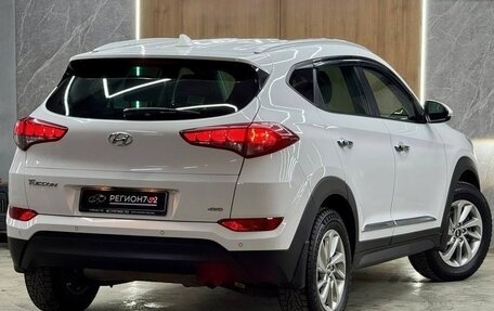 Hyundai Tucson III, 2015 год, 2 020 000 рублей, 10 фотография
