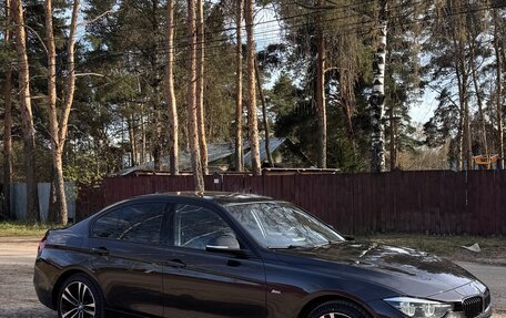 BMW 3 серия, 2018 год, 2 600 000 рублей, 2 фотография