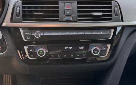 BMW 3 серия, 2018 год, 2 600 000 рублей, 16 фотография