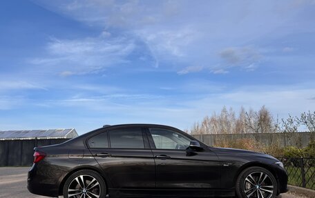 BMW 3 серия, 2018 год, 2 600 000 рублей, 13 фотография