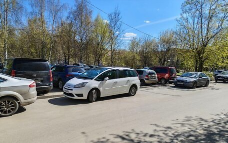 Citroen C4 Picasso II рестайлинг, 2009 год, 560 000 рублей, 2 фотография