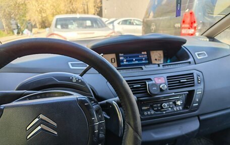 Citroen C4 Picasso II рестайлинг, 2009 год, 560 000 рублей, 18 фотография