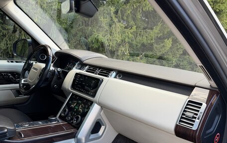 Land Rover Range Rover IV рестайлинг, 2018 год, 4 700 000 рублей, 24 фотография