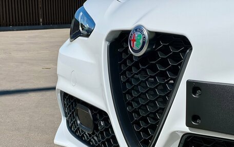 Alfa Romeo Giulia II, 2023 год, 6 350 000 рублей, 3 фотография