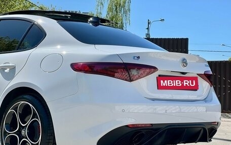 Alfa Romeo Giulia II, 2023 год, 6 350 000 рублей, 7 фотография