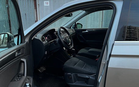 Volkswagen Tiguan II, 2020 год, 3 650 000 рублей, 9 фотография