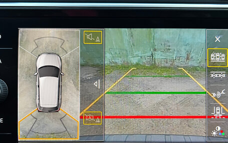 Volkswagen Tiguan II, 2020 год, 3 650 000 рублей, 24 фотография