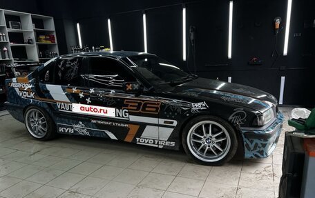 BMW 3 серия, 1995 год, 550 000 рублей, 12 фотография