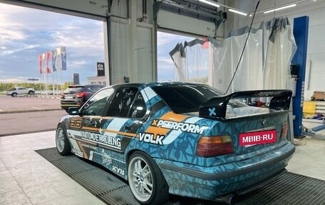BMW 3 серия, 1995 год, 550 000 рублей, 14 фотография