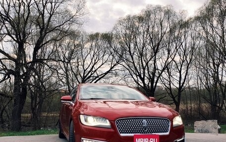 Lincoln MKZ II рестайлинг, 2020 год, 3 050 000 рублей, 6 фотография