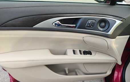 Lincoln MKZ II рестайлинг, 2020 год, 3 050 000 рублей, 15 фотография