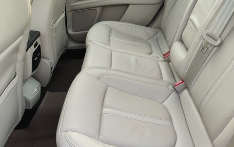 Lincoln MKZ II рестайлинг, 2020 год, 3 050 000 рублей, 18 фотография