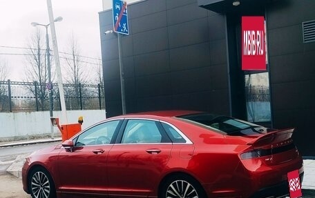 Lincoln MKZ II рестайлинг, 2020 год, 3 050 000 рублей, 24 фотография