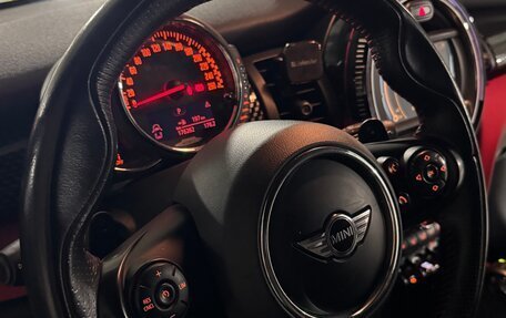 MINI Hatch, 2016 год, 2 300 000 рублей, 8 фотография