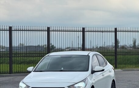 Hyundai Solaris II рестайлинг, 2017 год, 1 100 000 рублей, 1 фотография