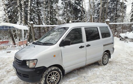 Toyota Town Ace III, 1998 год, 280 000 рублей, 5 фотография