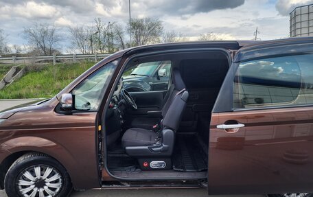 Toyota Spade, 2013 год, 1 150 000 рублей, 10 фотография