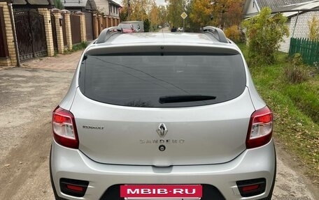 Renault Sandero II рестайлинг, 2017 год, 1 000 000 рублей, 6 фотография