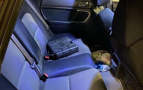 Subaru Legacy IV, 2004 год, 900 000 рублей, 3 фотография