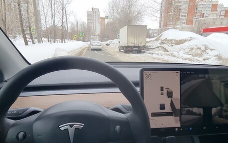 Tesla Model Y I, 2023 год, 4 650 000 рублей, 9 фотография