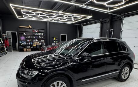 Volkswagen Tiguan II, 2017 год, 2 080 000 рублей, 14 фотография