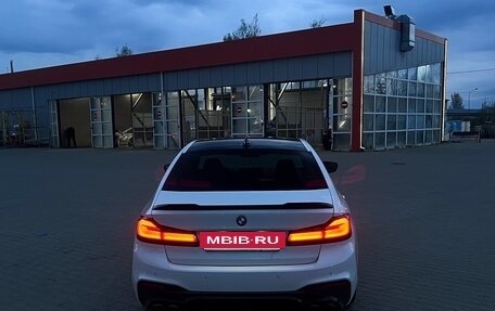 BMW 5 серия, 2018 год, 3 500 000 рублей, 3 фотография