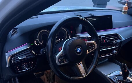 BMW 5 серия, 2018 год, 3 500 000 рублей, 11 фотография