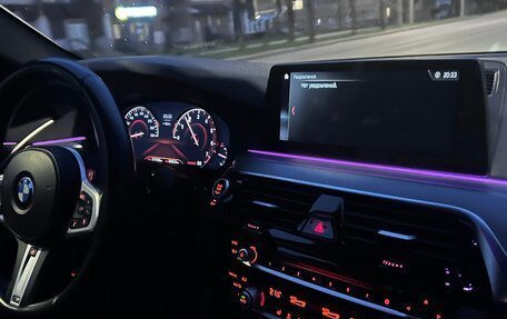 BMW 5 серия, 2018 год, 3 500 000 рублей, 14 фотография