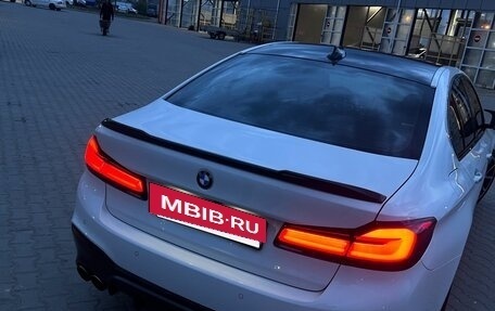 BMW 5 серия, 2018 год, 3 500 000 рублей, 15 фотография