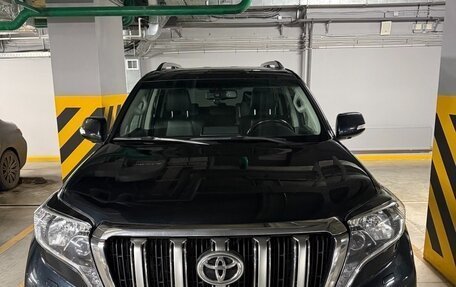 Toyota Land Cruiser Prado 150 рестайлинг 2, 2015 год, 3 300 000 рублей, 9 фотография