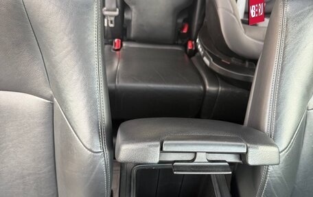 Toyota Land Cruiser Prado 150 рестайлинг 2, 2015 год, 3 300 000 рублей, 15 фотография