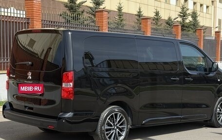 Peugeot Traveller I, 2020 год, 3 500 000 рублей, 3 фотография