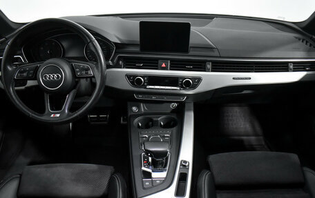 Audi A4, 2019 год, 2 212 000 рублей, 14 фотография