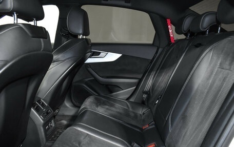 Audi A4, 2019 год, 2 212 000 рублей, 12 фотография