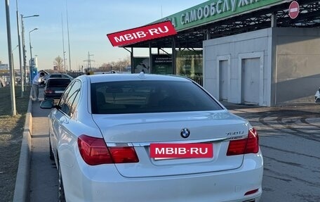 BMW 7 серия, 2010 год, 1 160 000 рублей, 4 фотография