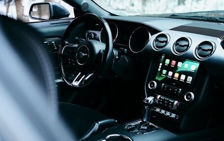 Ford Mustang VI рестайлинг, 2015 год, 3 600 000 рублей, 12 фотография