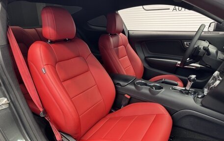 Ford Mustang VI рестайлинг, 2015 год, 3 600 000 рублей, 7 фотография