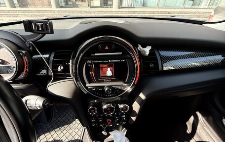 MINI Hatch, 2019 год, 2 490 000 рублей, 4 фотография