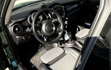 MINI Hatch, 2019 год, 2 490 000 рублей, 5 фотография